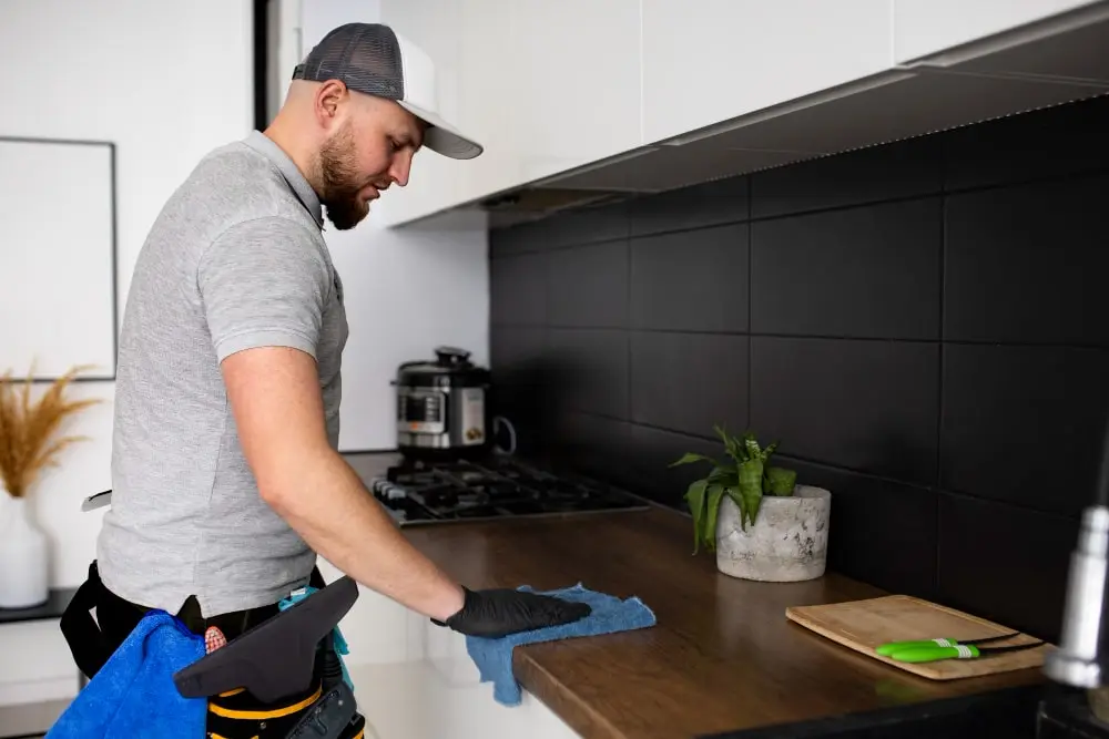 Kitchen cleaning company in Dubai