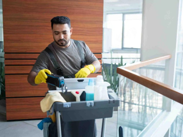 cleaning company in Dubai